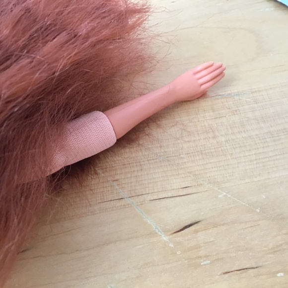 Barbie Midge Doll and Clothes - Picture 7 of 12